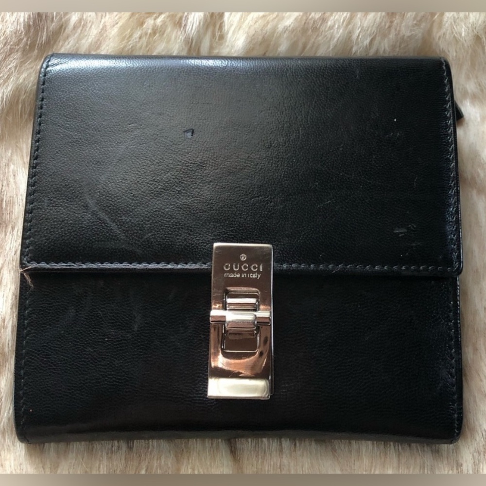 Gucci Vintage Black Leather Wallet with Unbranded Crossbody Strap - Picture 2 of 14